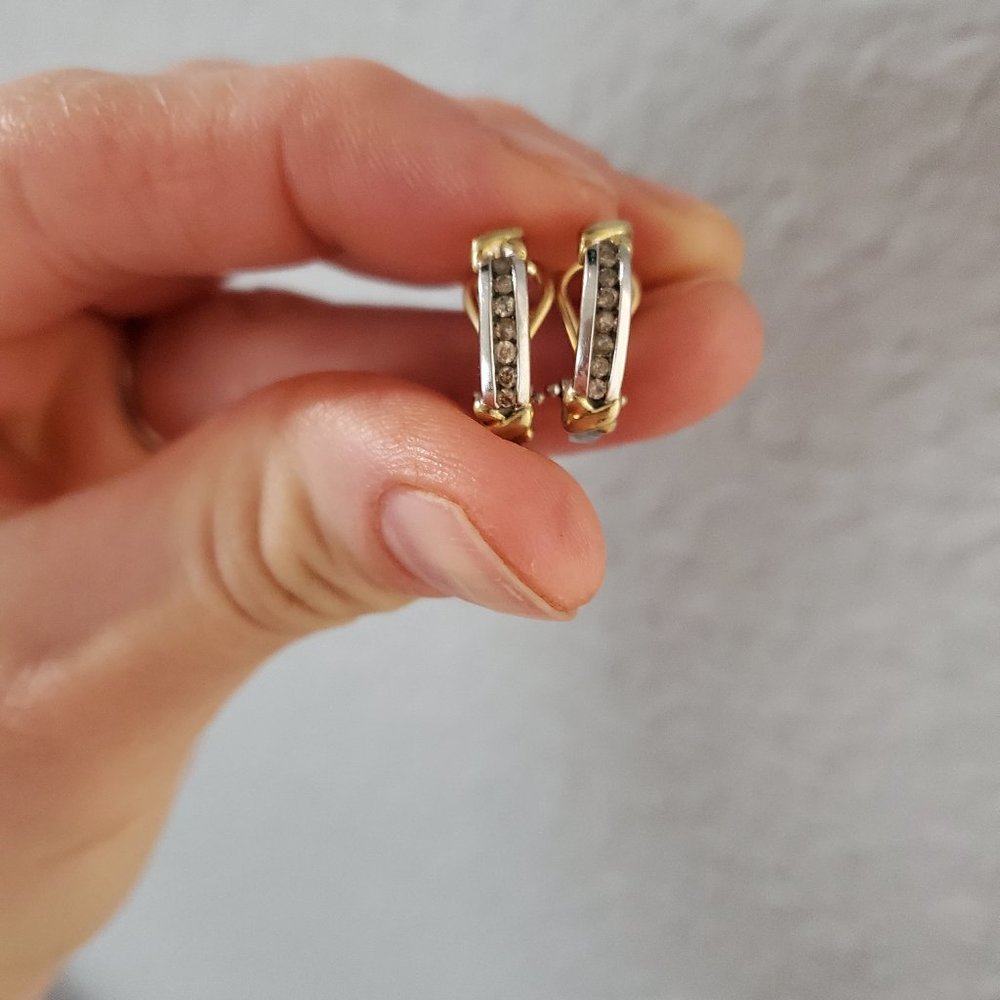 10k genuine Diamond pierced earrings